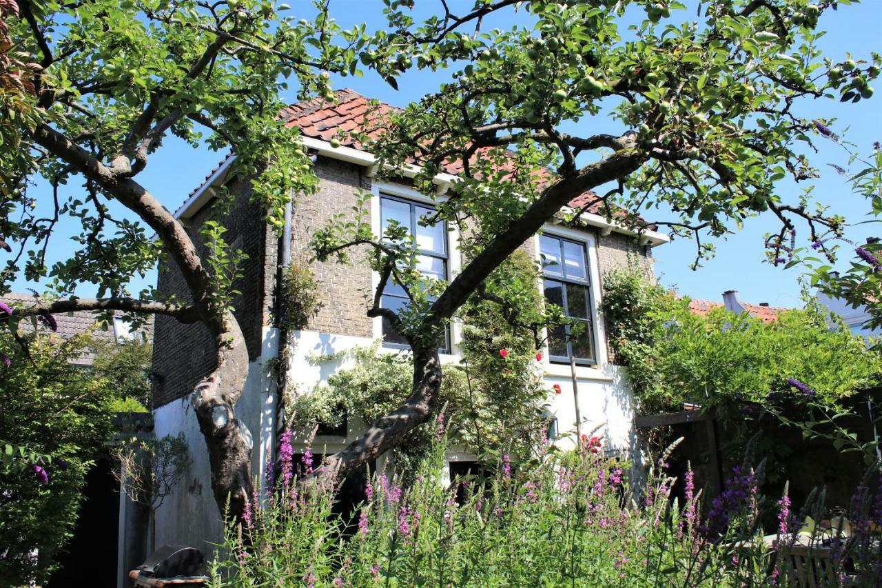 Apple Tree Cottage - Charming Home At Beautiful Canal In Our Idyllic Garden Гауда Экстерьер фото